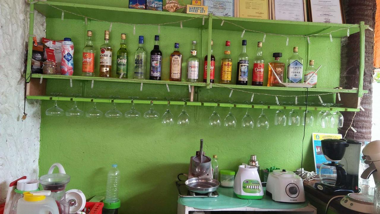 Guanna'S Place Room And Resto Bar Malapascua Eksteriør billede