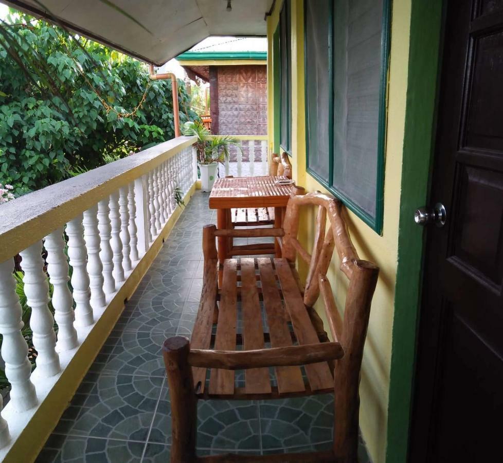 Guanna'S Place Room And Resto Bar Malapascua Eksteriør billede